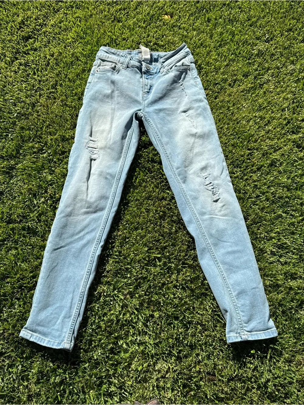 Light Blue Distressed Girl’s Jeans